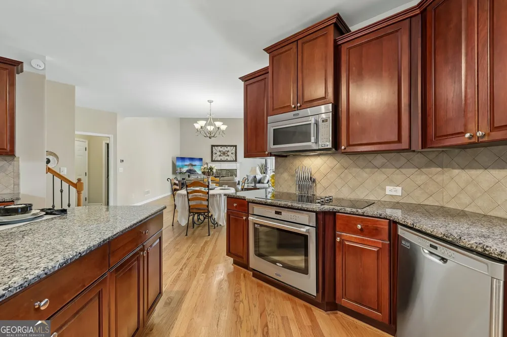 3856 Creekview Ridge DR NE Buford, GA 30518