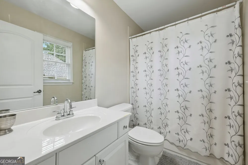 3856 Creekview Ridge DR NE Buford, GA 30518