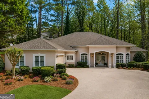 1502 Downington RUN NW