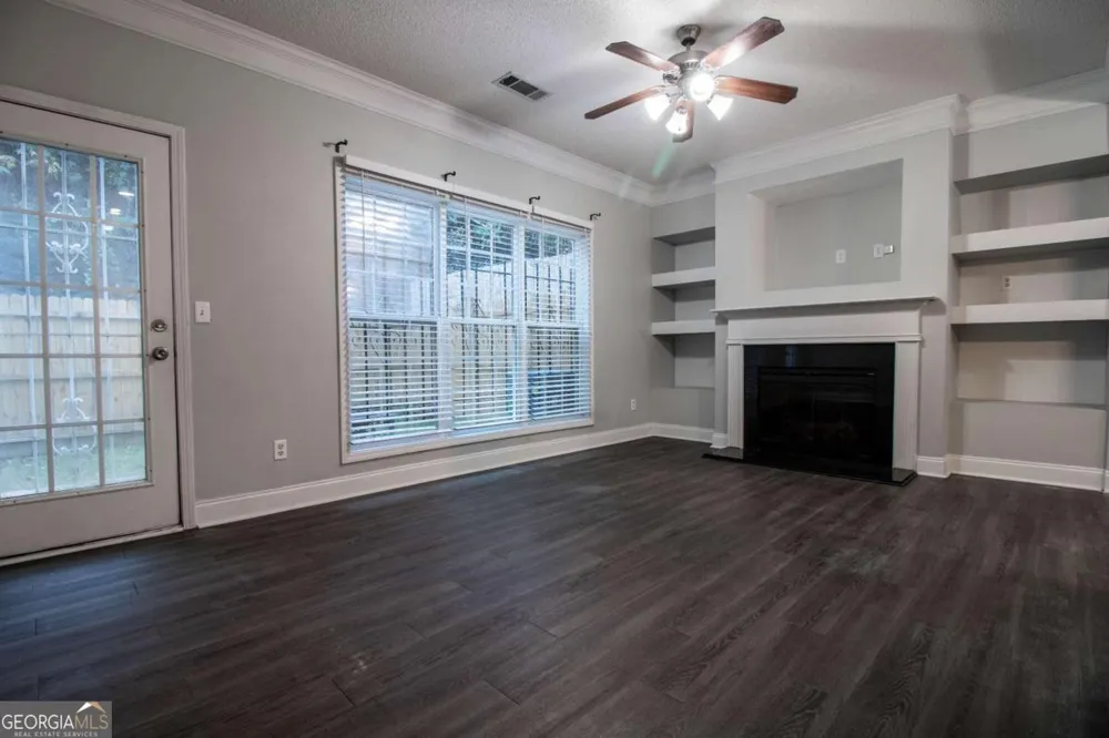 2772 Haligan PT Riverdale, GA 30296