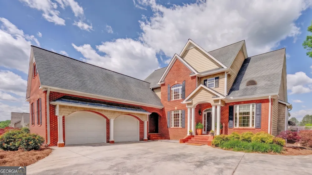 504 Ridge Pointe LN Cohutta, GA 30710