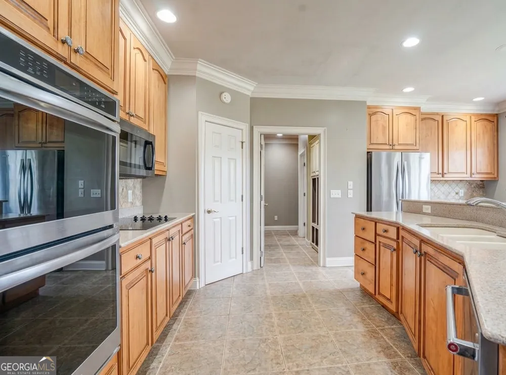 504 Ridge Pointe LN Cohutta, GA 30710