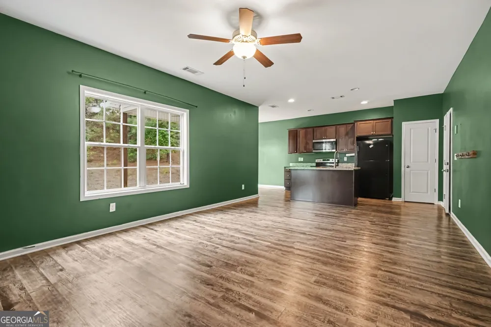 734 Dawn PL Alto, GA 30510