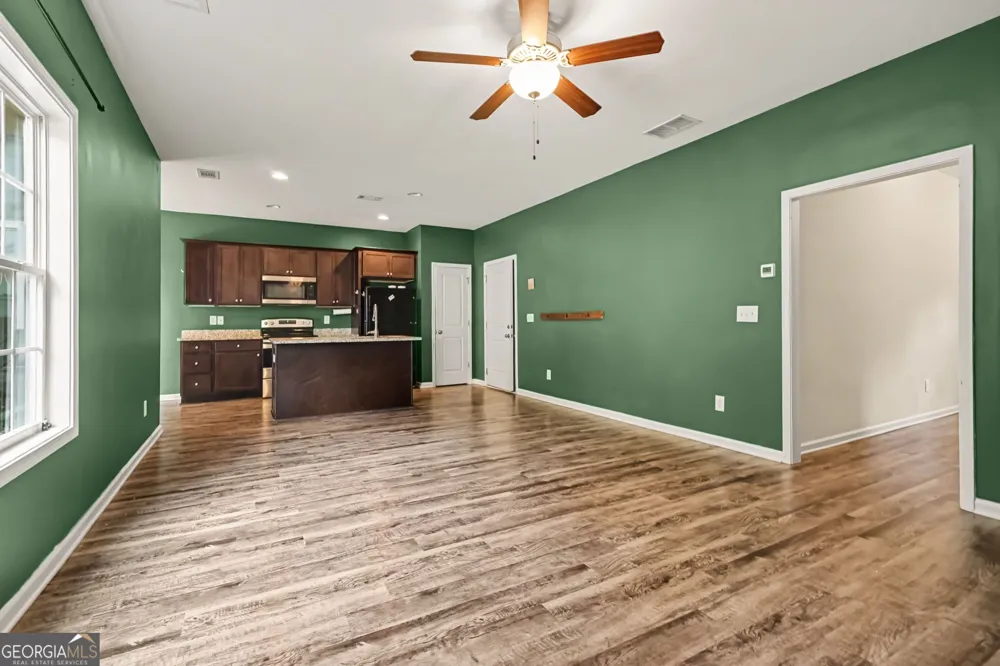 734 Dawn PL Alto, GA 30510