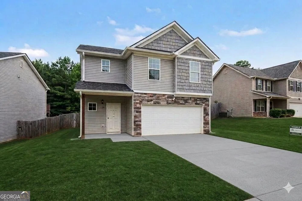 734 Dawn PL Alto, GA 30510