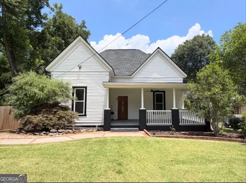 27 Carmichael ST