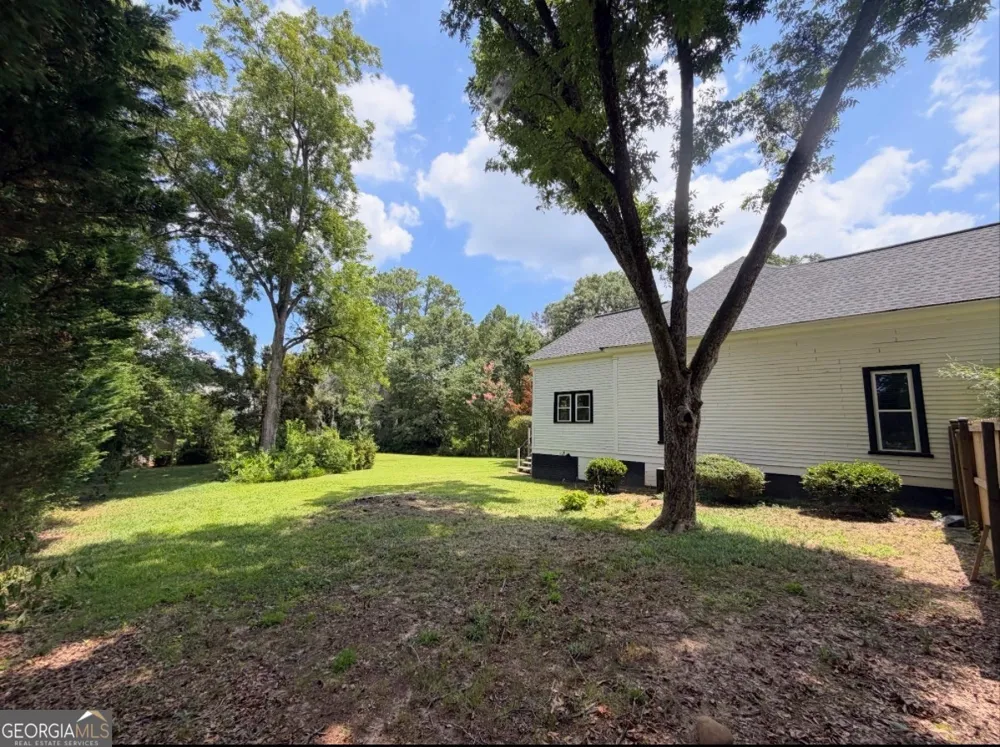 27 Carmichael ST McDonough, GA 30253