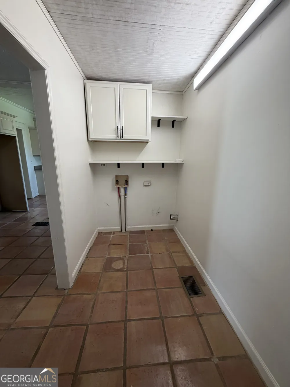 27 Carmichael ST McDonough, GA 30253