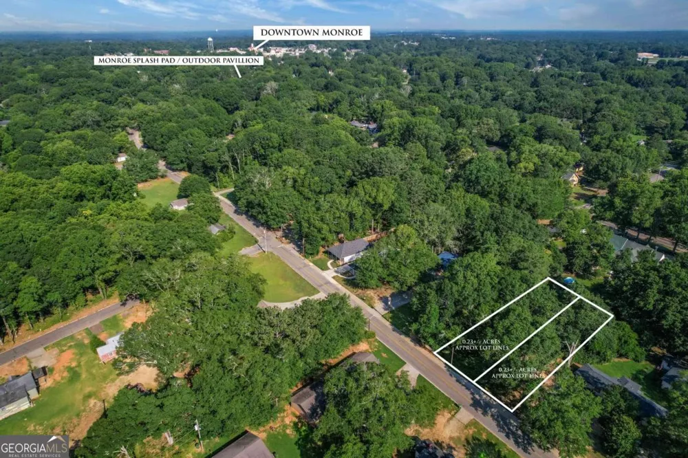 1015 Davis ST Monroe, GA 30655