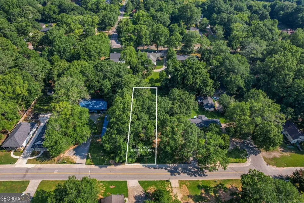 1015 Davis ST Monroe, GA 30655
