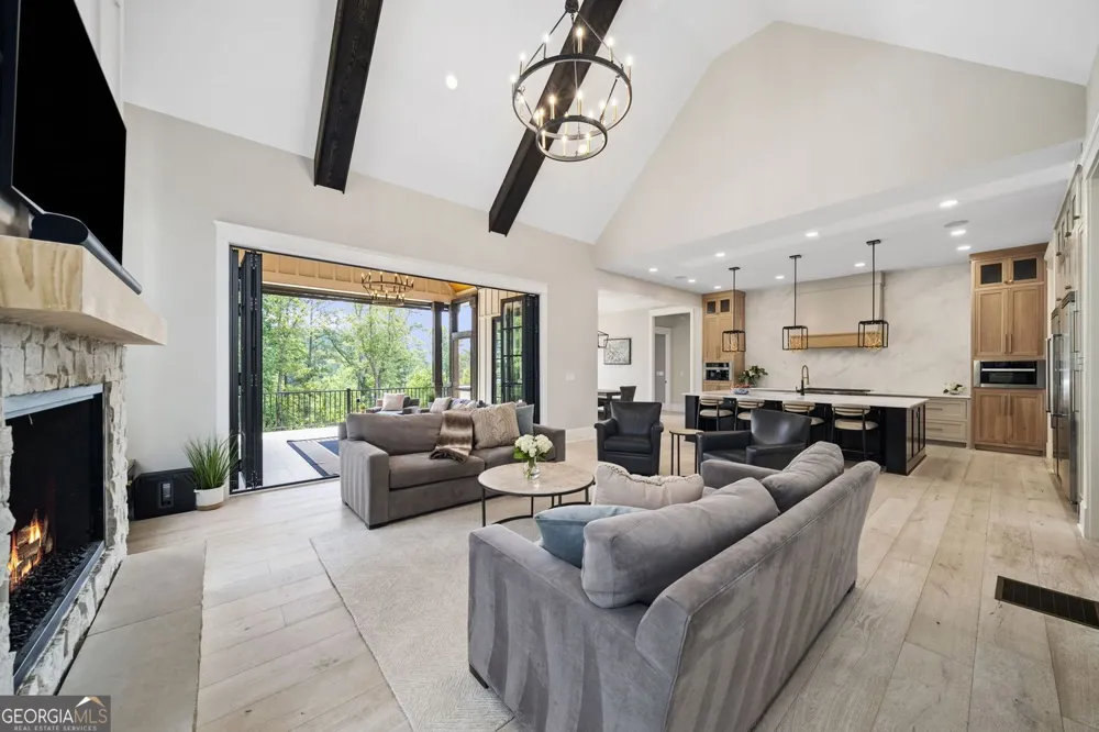 761 Woodvale PT Suwanee, GA 30024