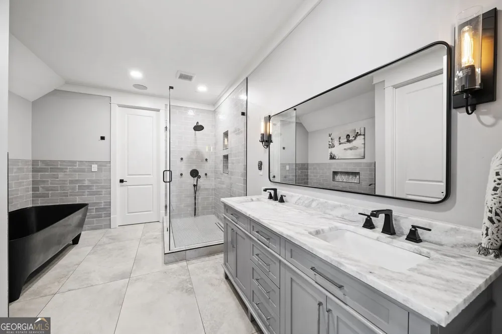 761 Woodvale PT Suwanee, GA 30024