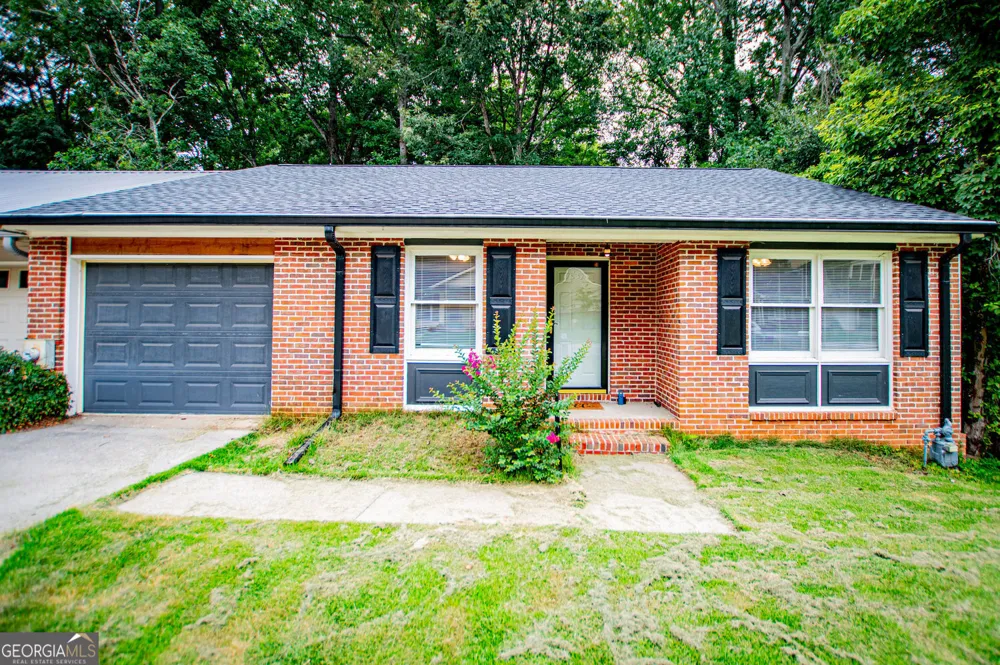 151 Wrenwood LN Carrollton, GA 30117