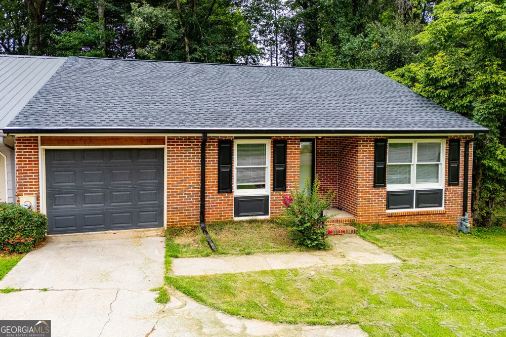 151 Wrenwood LN Carrollton, GA 30117