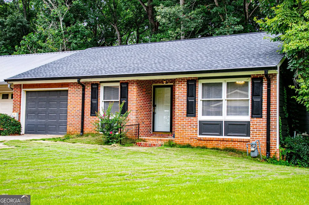 151 Wrenwood LN Carrollton, GA 30117