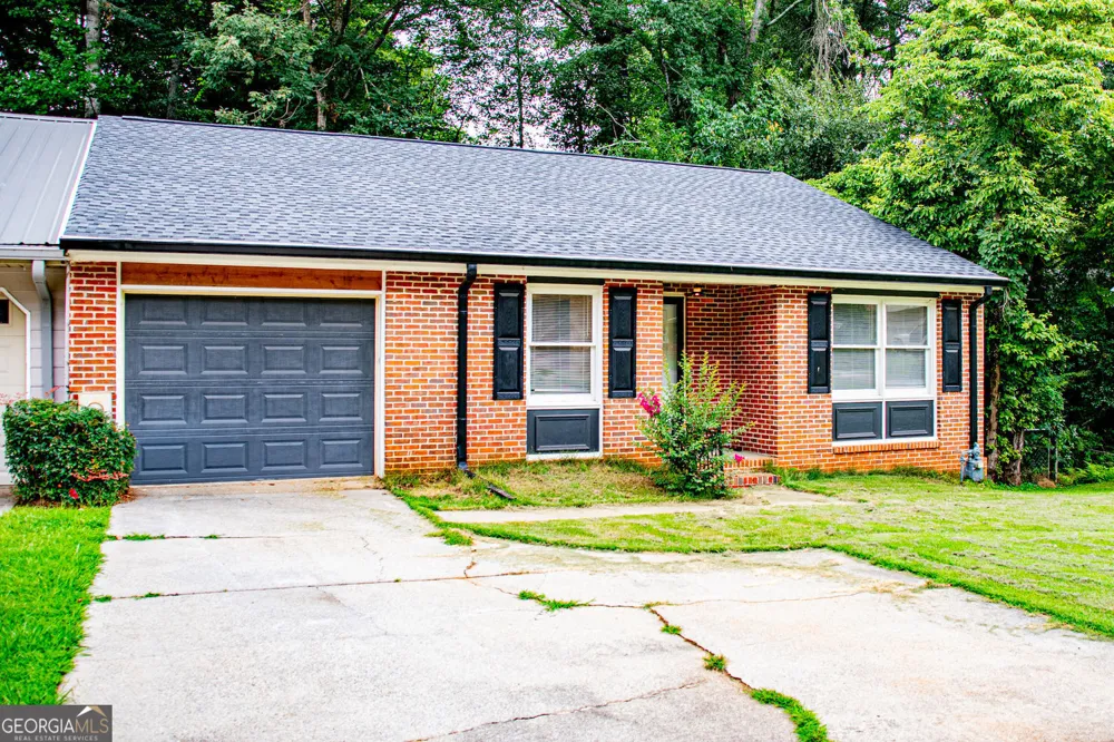 151 Wrenwood LN Carrollton, GA 30117