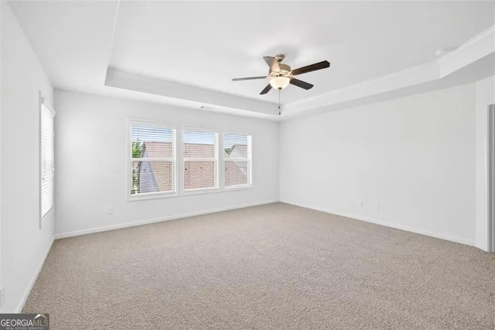 5524 Garens WAY Flowery Branch, GA 30542