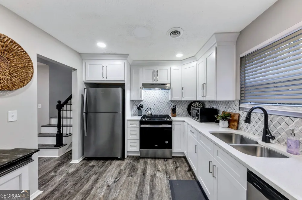 3715 Clearwater DR South Fulton, GA 30349