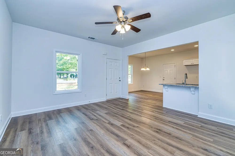 133 Hunts Mill CIR Griffin, GA 30224