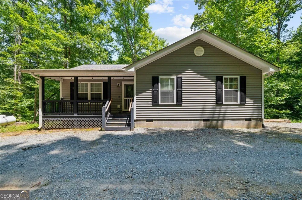 30 Chancel CIR Ellijay, GA 30540
