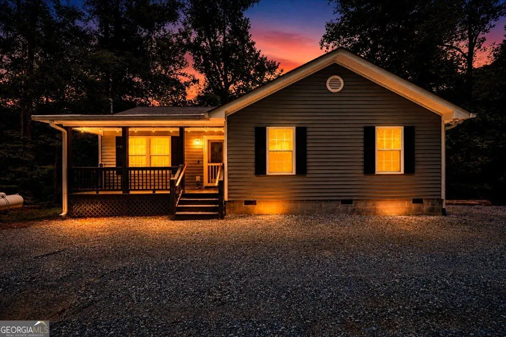 30 Chancel CIR Ellijay, GA 30540