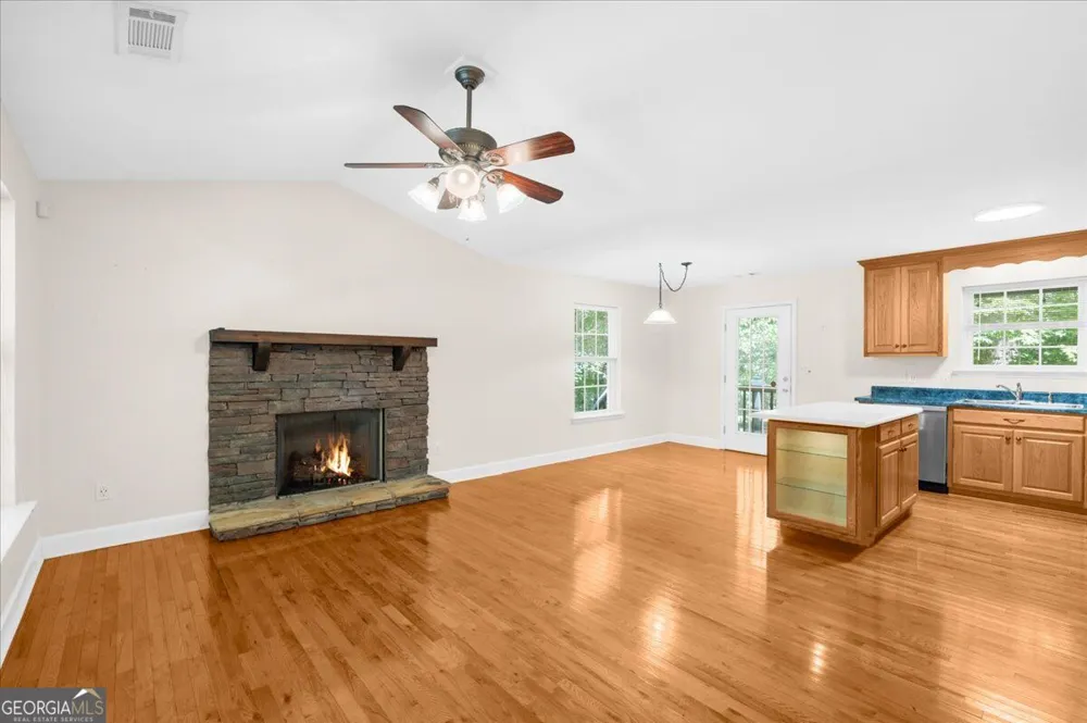 30 Chancel CIR Ellijay, GA 30540