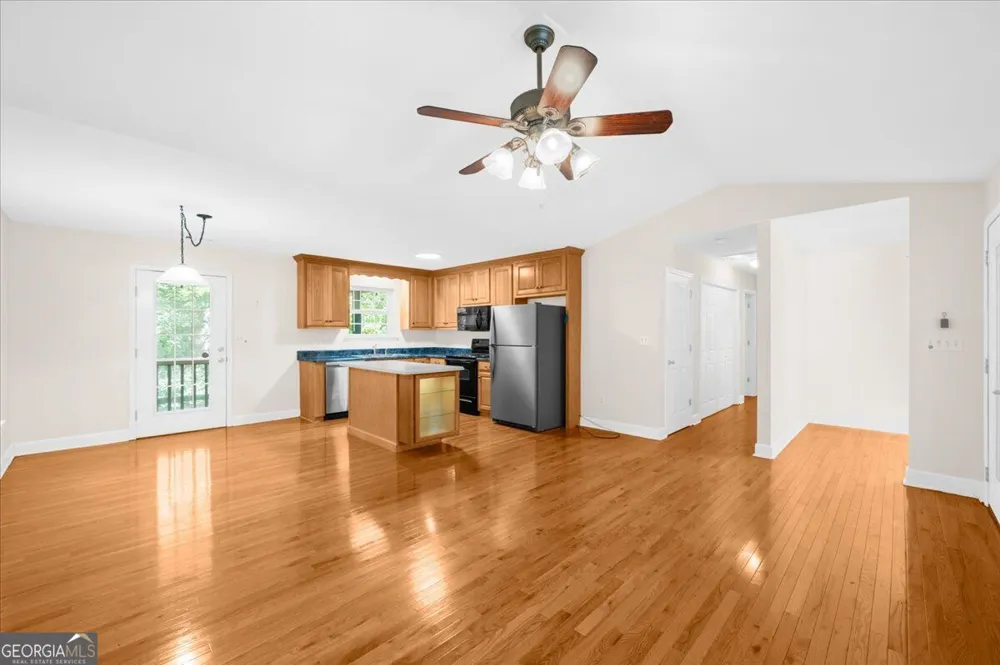 30 Chancel CIR Ellijay, GA 30540