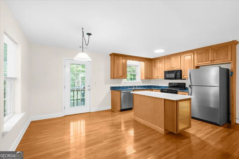 30 Chancel CIR Ellijay, GA 30540