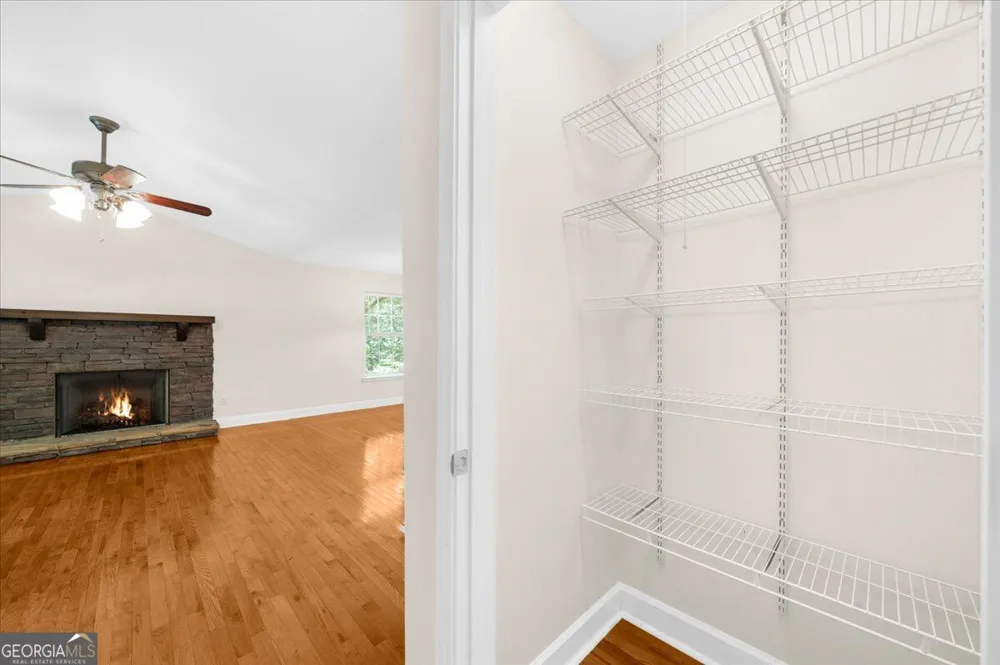 30 Chancel CIR Ellijay, GA 30540