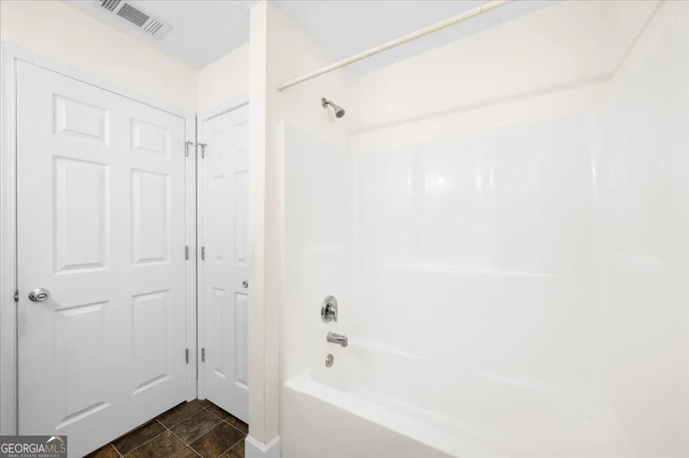30 Chancel CIR Ellijay, GA 30540