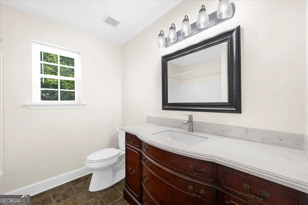 30 Chancel CIR Ellijay, GA 30540