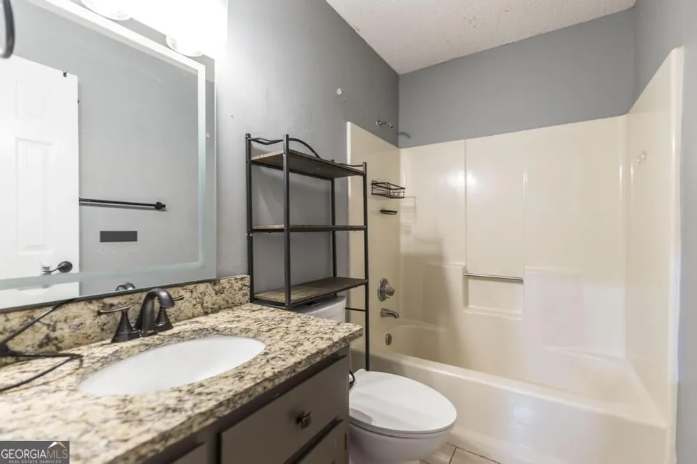104 Turtle Dove CT Warner Robins, GA 31088