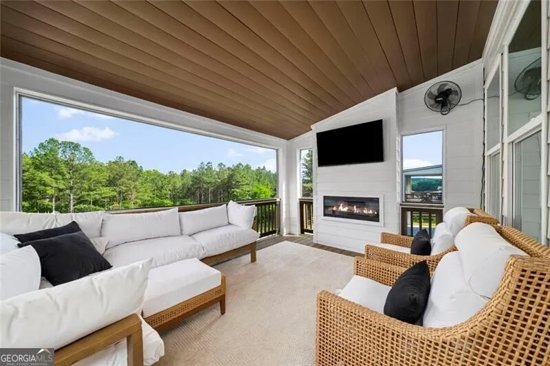 1071 Ridgeview RD Woodstock, GA 30188