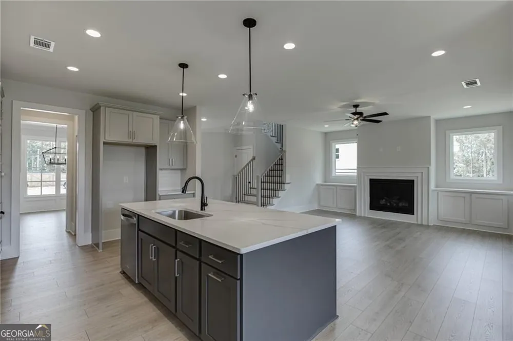 240 Wilbanks ST Buford, GA 30518