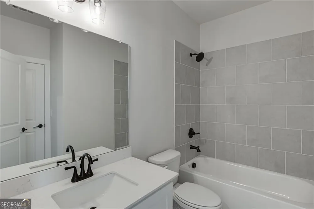 240 Wilbanks ST Buford, GA 30518