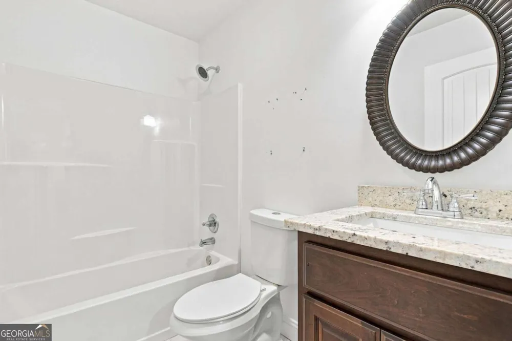 137 Geneva RD Canton, GA 30114
