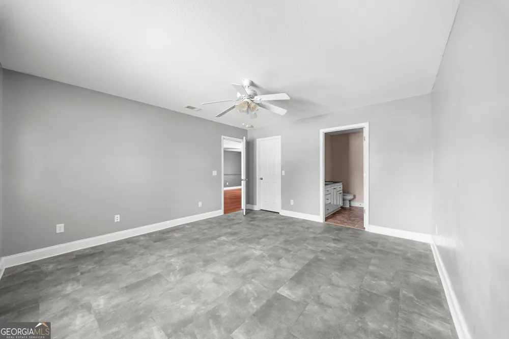 343 Longwood DR Statesboro, GA 30458