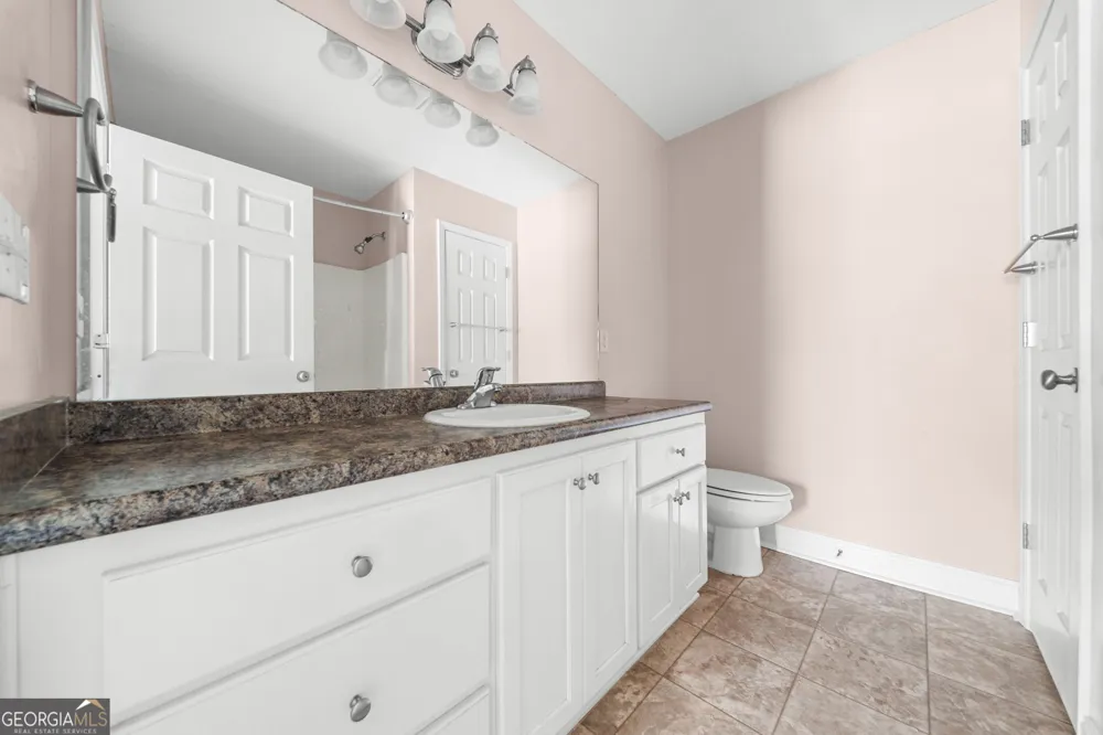 343 Longwood DR Statesboro, GA 30458