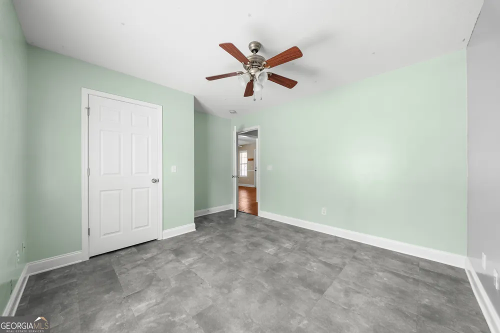 343 Longwood DR Statesboro, GA 30458