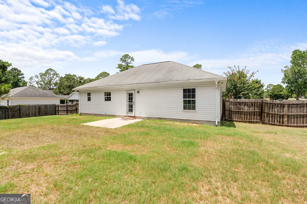 343 Longwood DR Statesboro, GA 30458