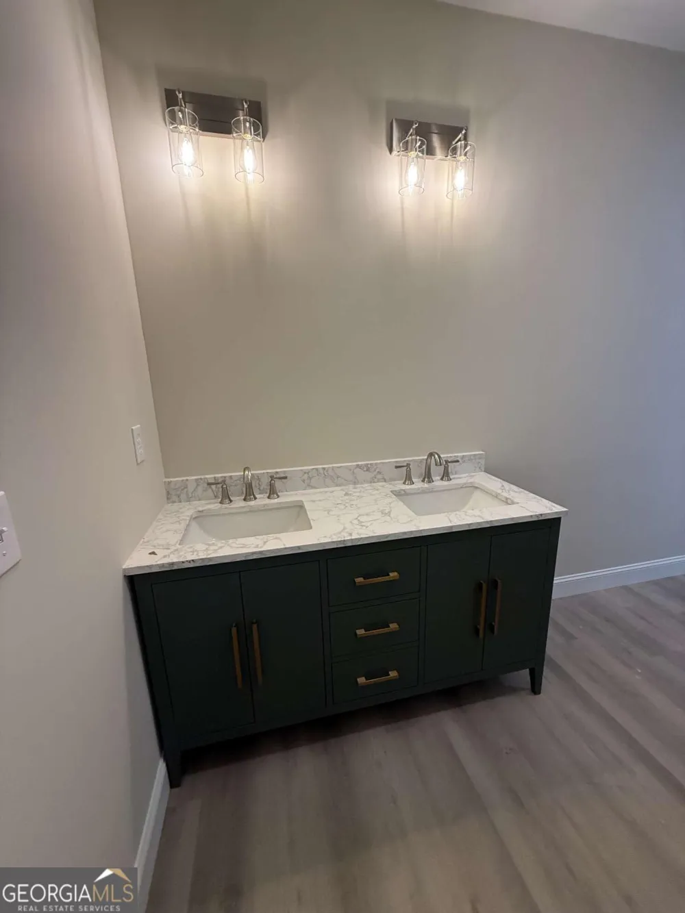 80 Elberton ST Toccoa, GA 30577