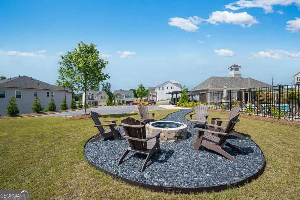 4039 Alderstone DR Flowery Branch, GA 30542
