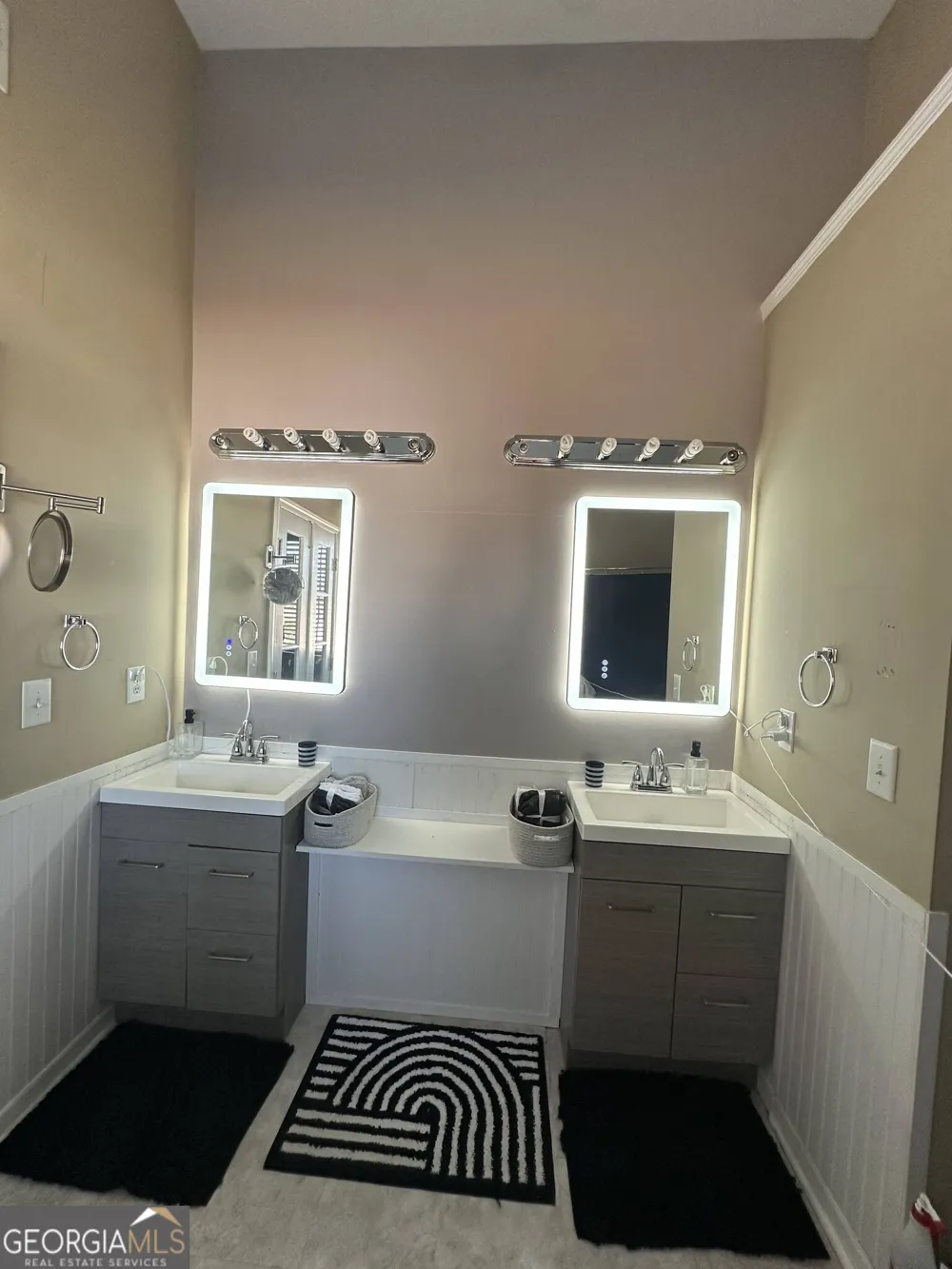 405 Caxton CT SW South Fulton, GA 30331