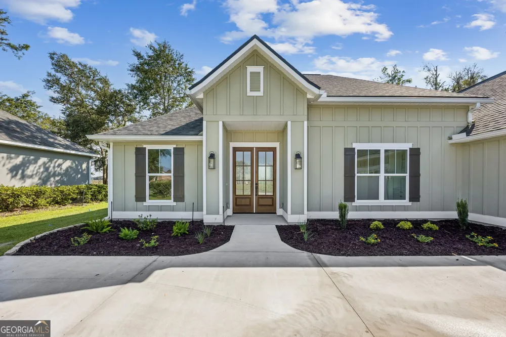 108 Maybird DR Kingsland, GA 31548