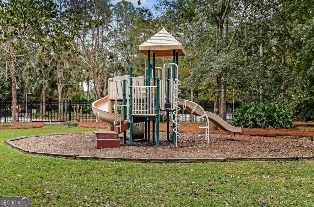 108 Maybird DR Kingsland, GA 31548