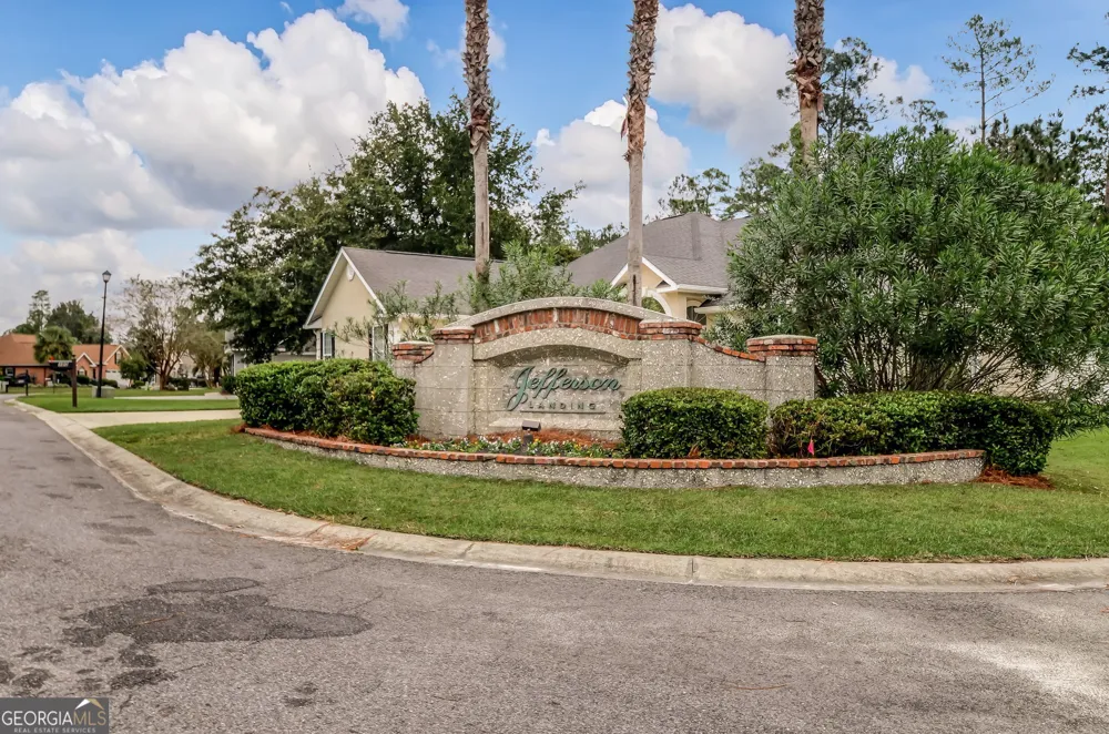 108 Maybird DR Kingsland, GA 31548