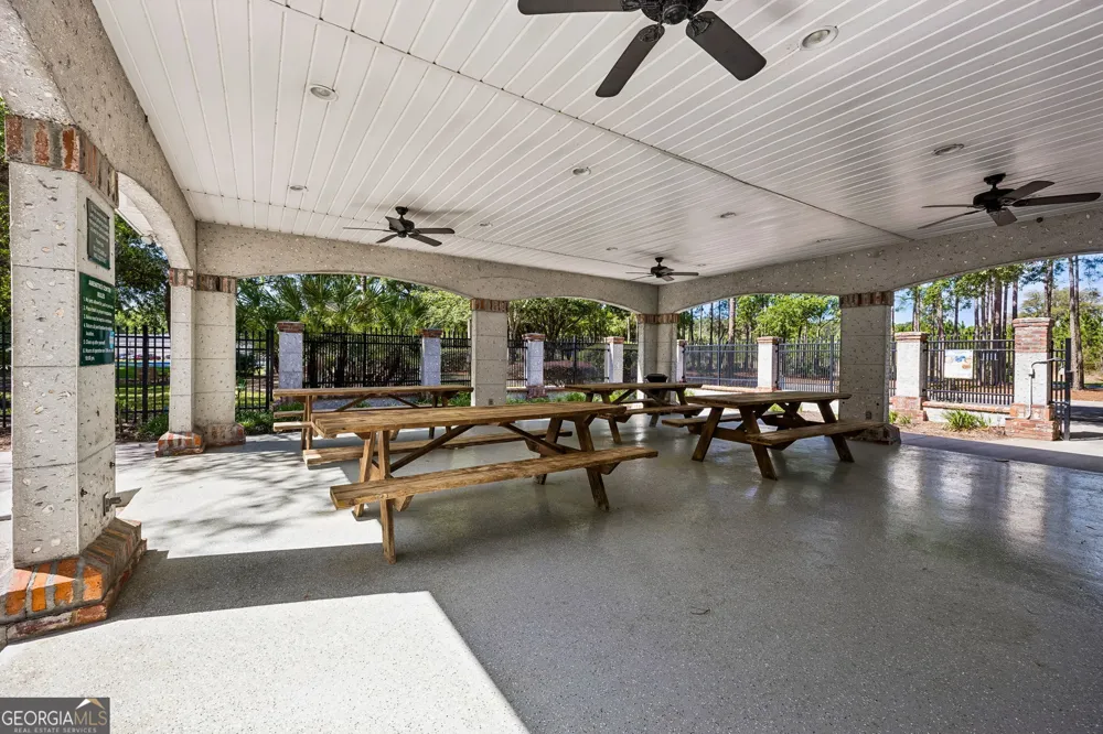 108 Maybird DR Kingsland, GA 31548