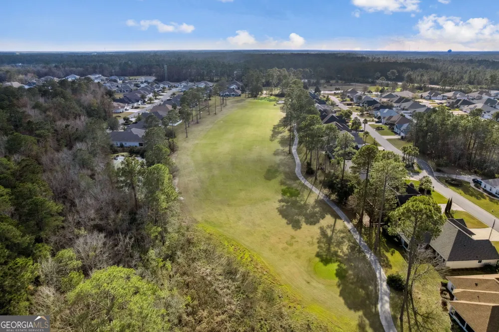 108 Maybird DR Kingsland, GA 31548