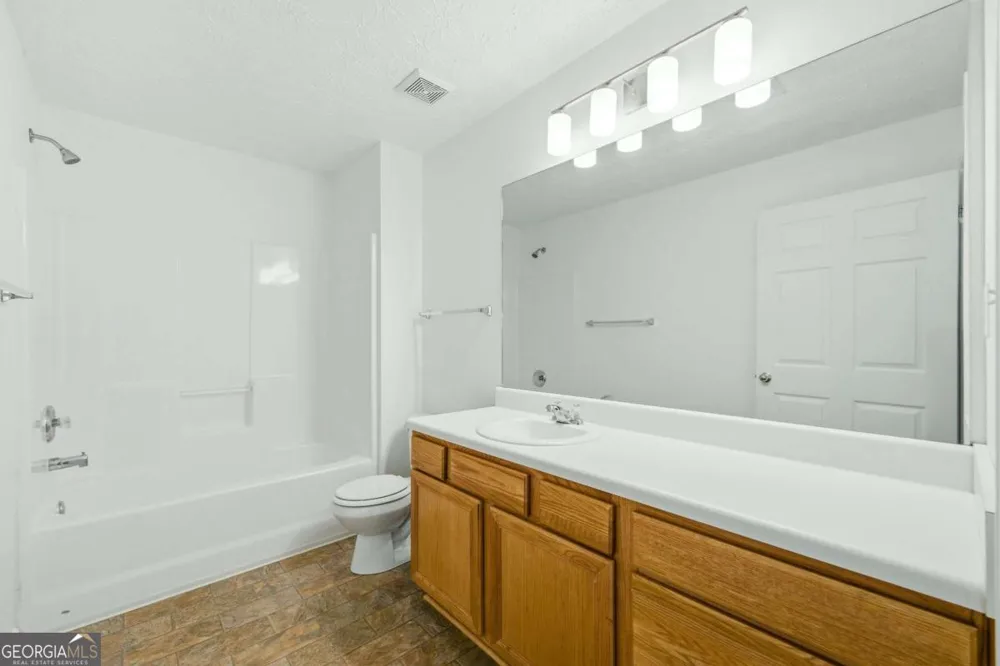 6955 Satterlee Woods LN Austell, GA 30168