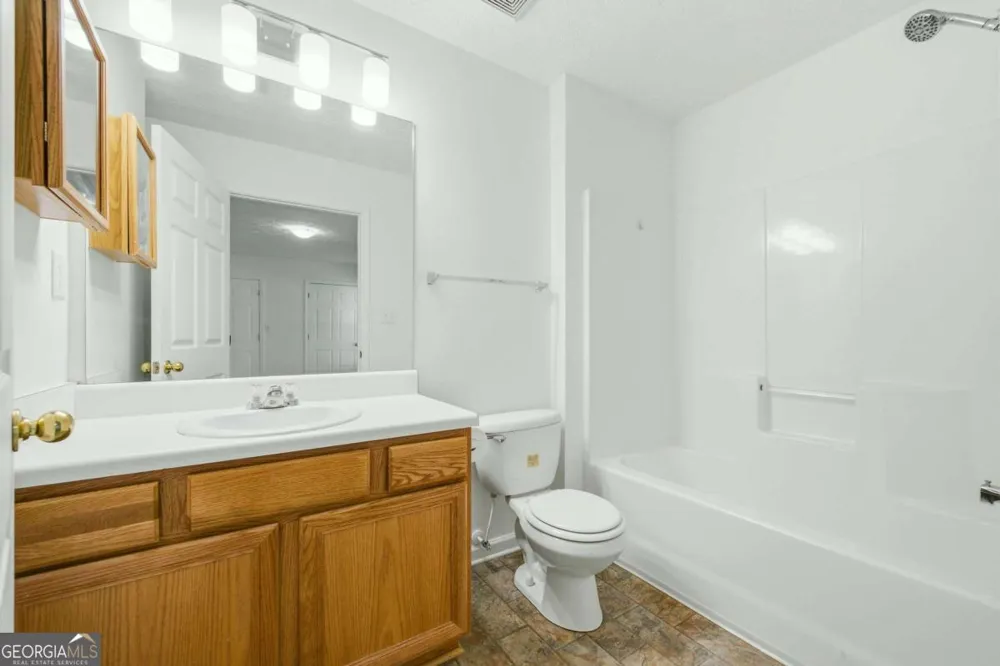 6955 Satterlee Woods LN Austell, GA 30168